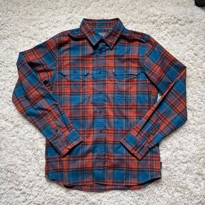 Mountain Hardwear Men's Stretchstone Plaid Button-Down Shirt. MINT. Size Medium.